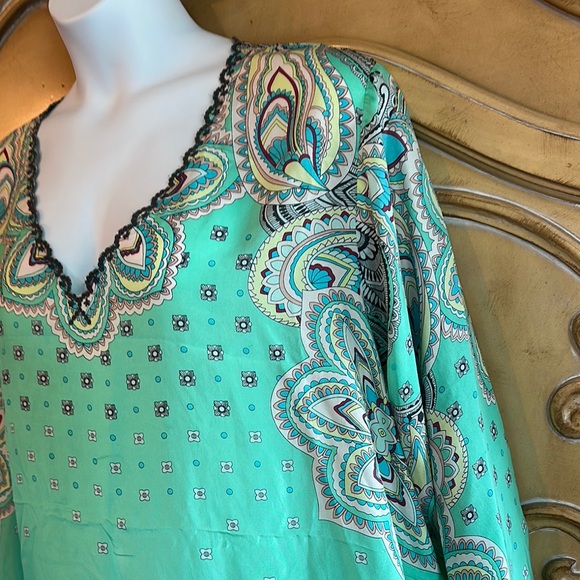 Johnny Was Vibrant Mint Green Mandala Silk Blouse - Picture 3 of 11